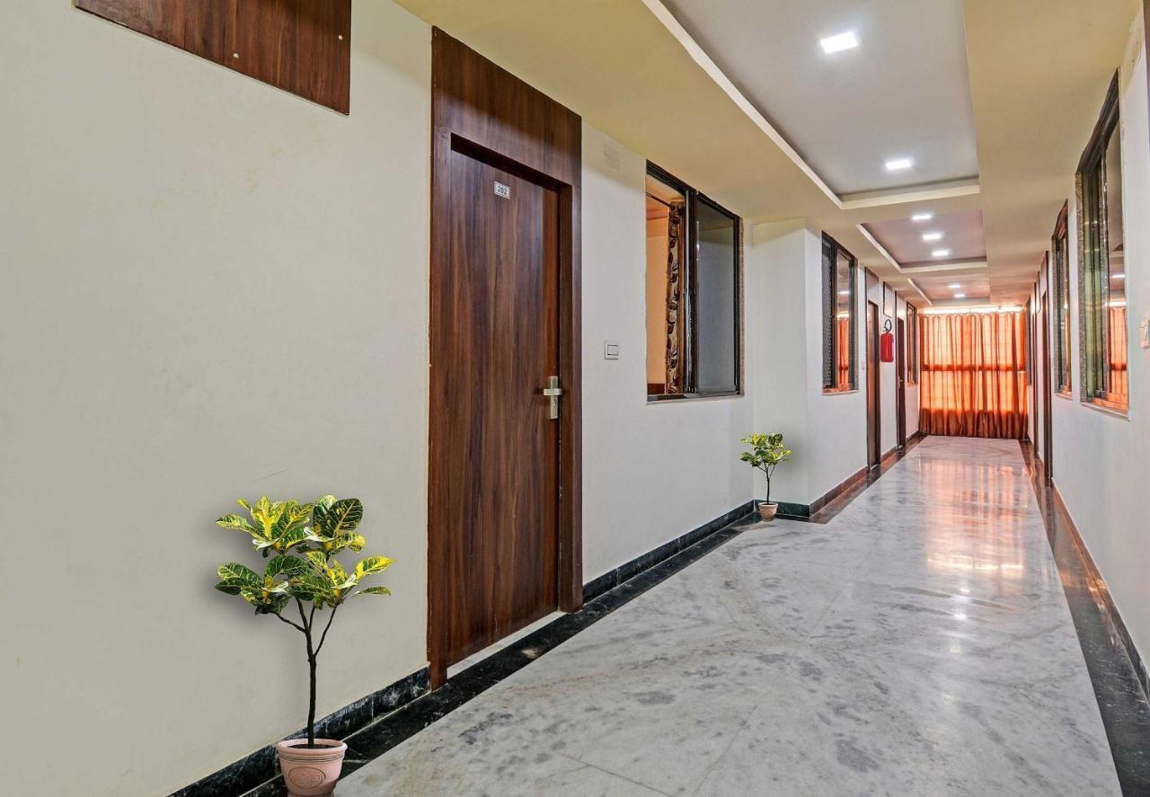 Collection O The Sunrise Hotel Udaipur Exterior foto