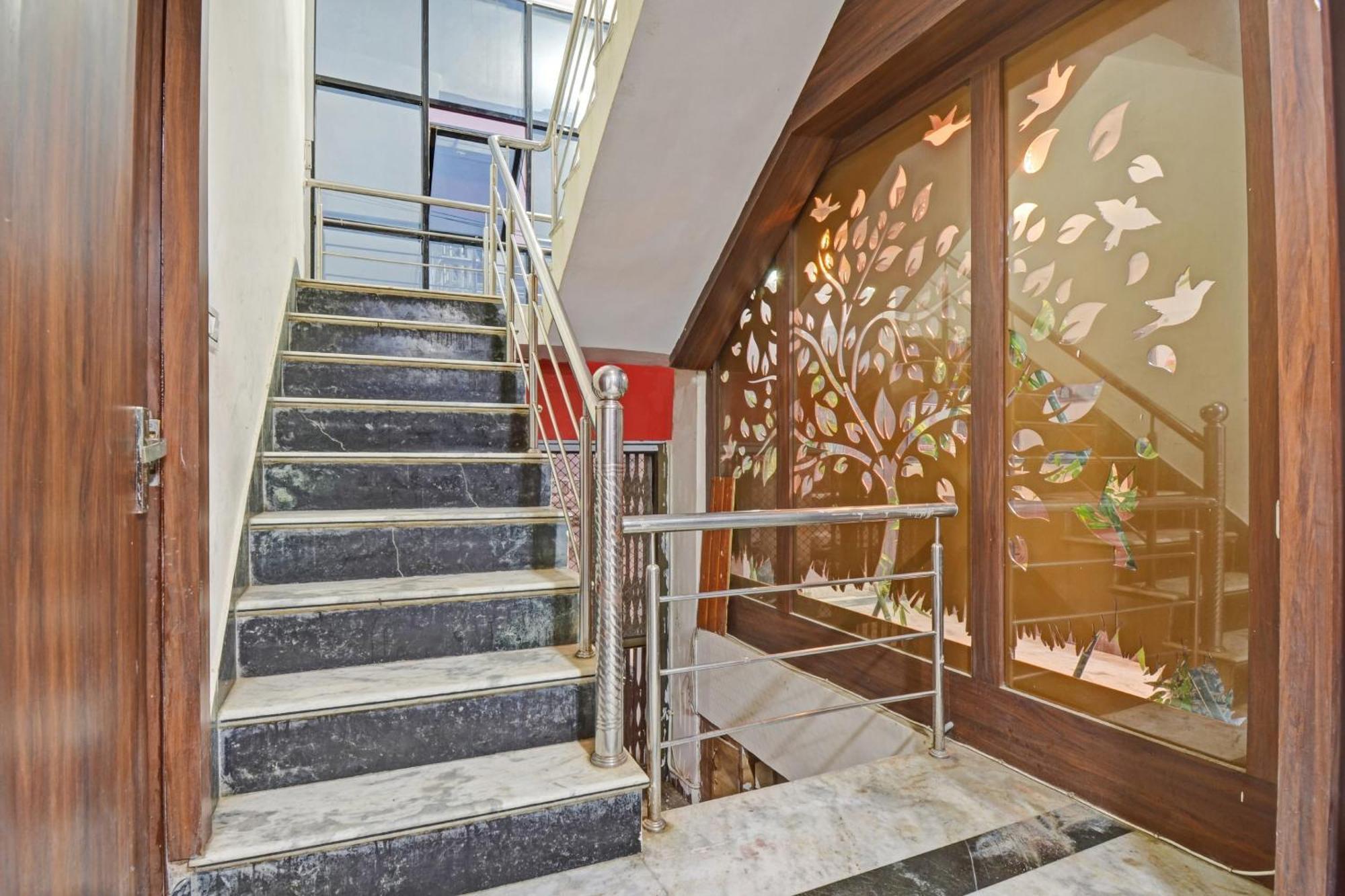 Collection O The Sunrise Hotel Udaipur Exterior foto