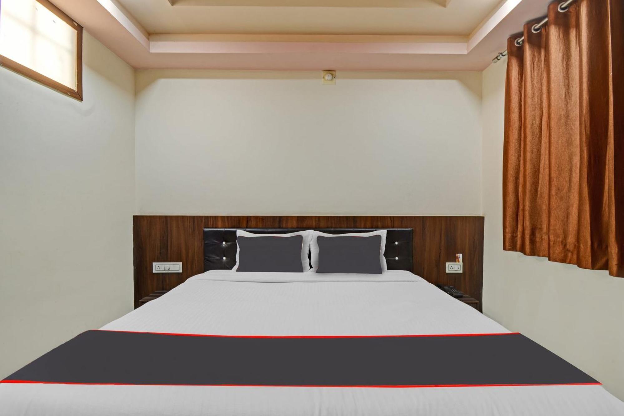 Collection O The Sunrise Hotel Udaipur Exterior foto