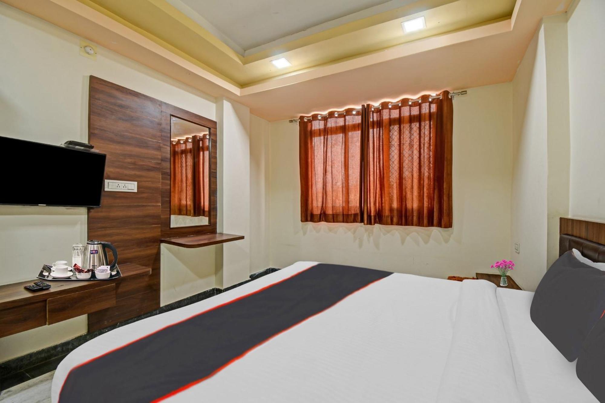 Collection O The Sunrise Hotel Udaipur Exterior foto