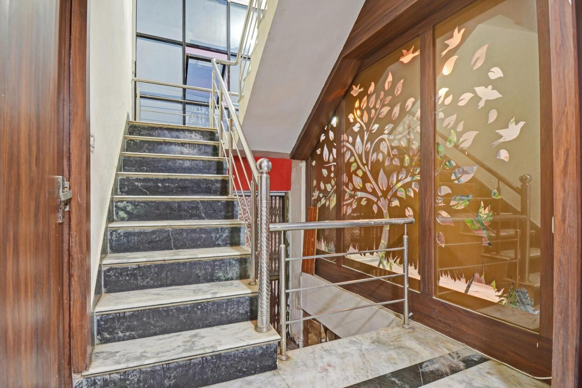 Collection O The Sunrise Hotel Udaipur Exterior foto